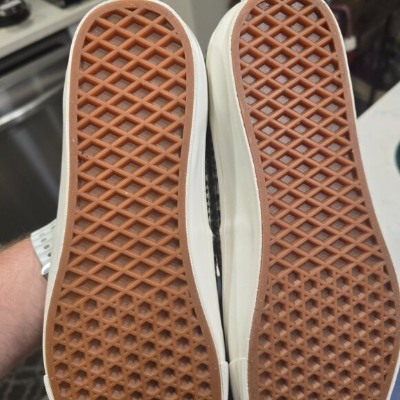 Vans Premium Authentic 44 Unisex Fashion Sneakers Shoes VN000EBNY28 Size 10 NEW - Picture 10 of 15